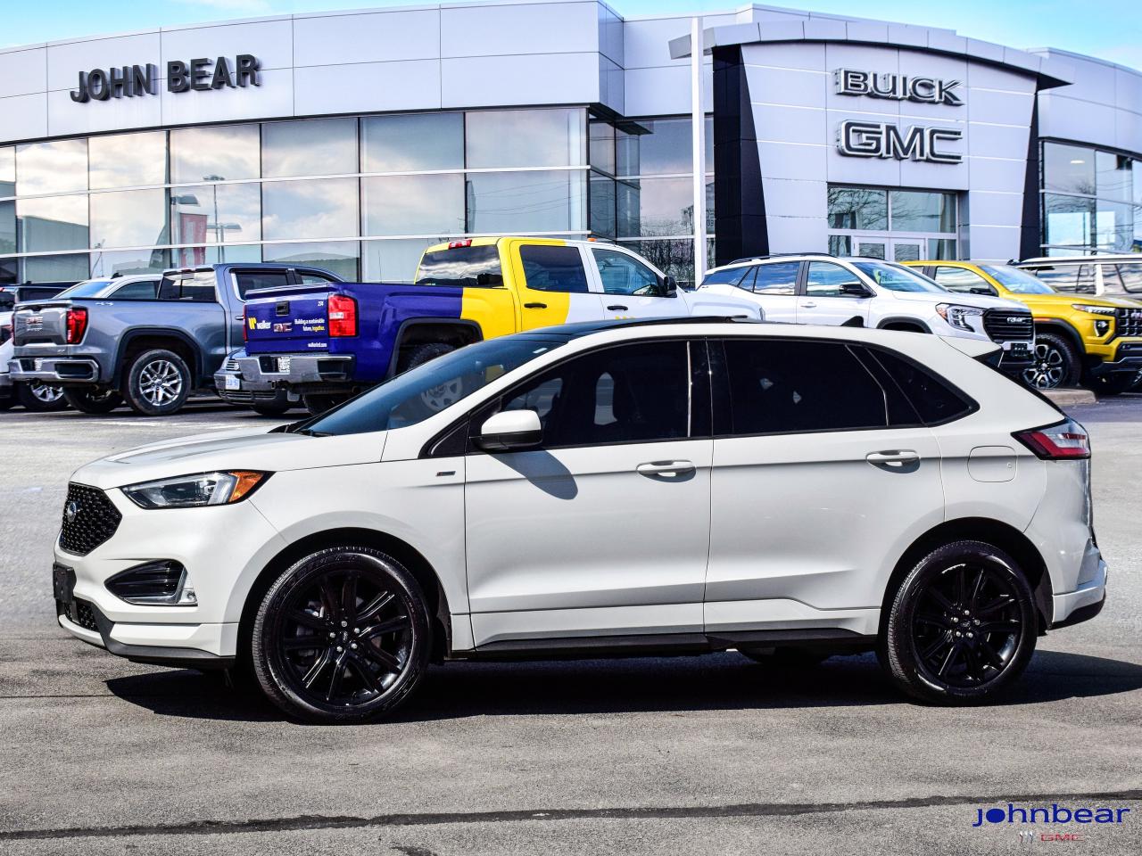 2022 Ford Edge ST Line Photo