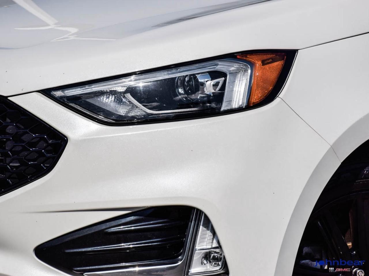 2022 Ford Edge ST Line Photo