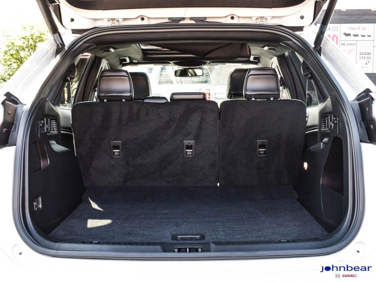 2022 Ford Edge ST Line Photo