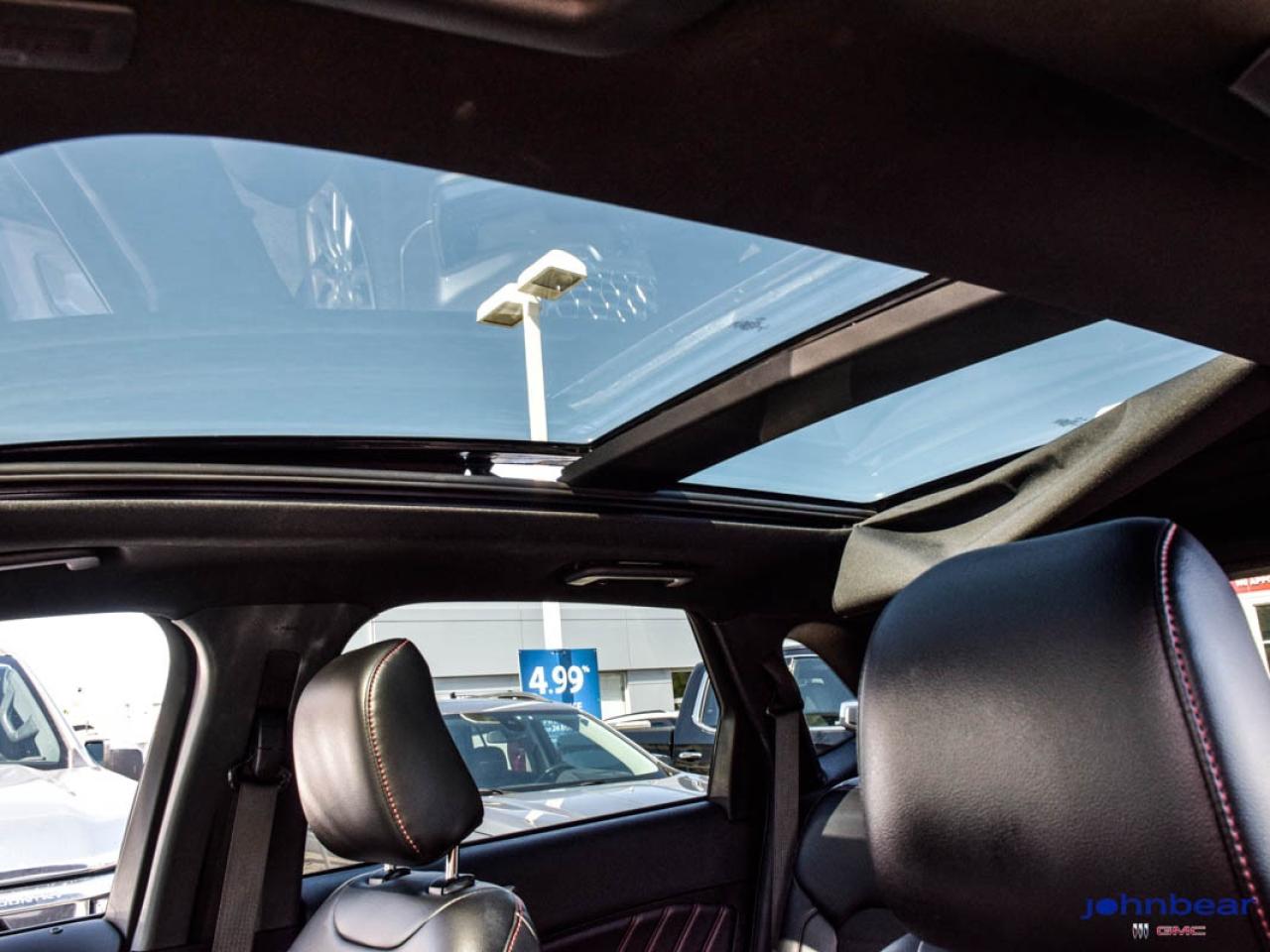 2022 Ford Edge ST Line Photo