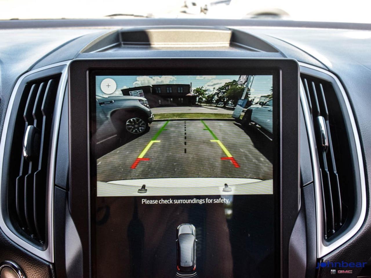 2022 Ford Edge ST Line Photo