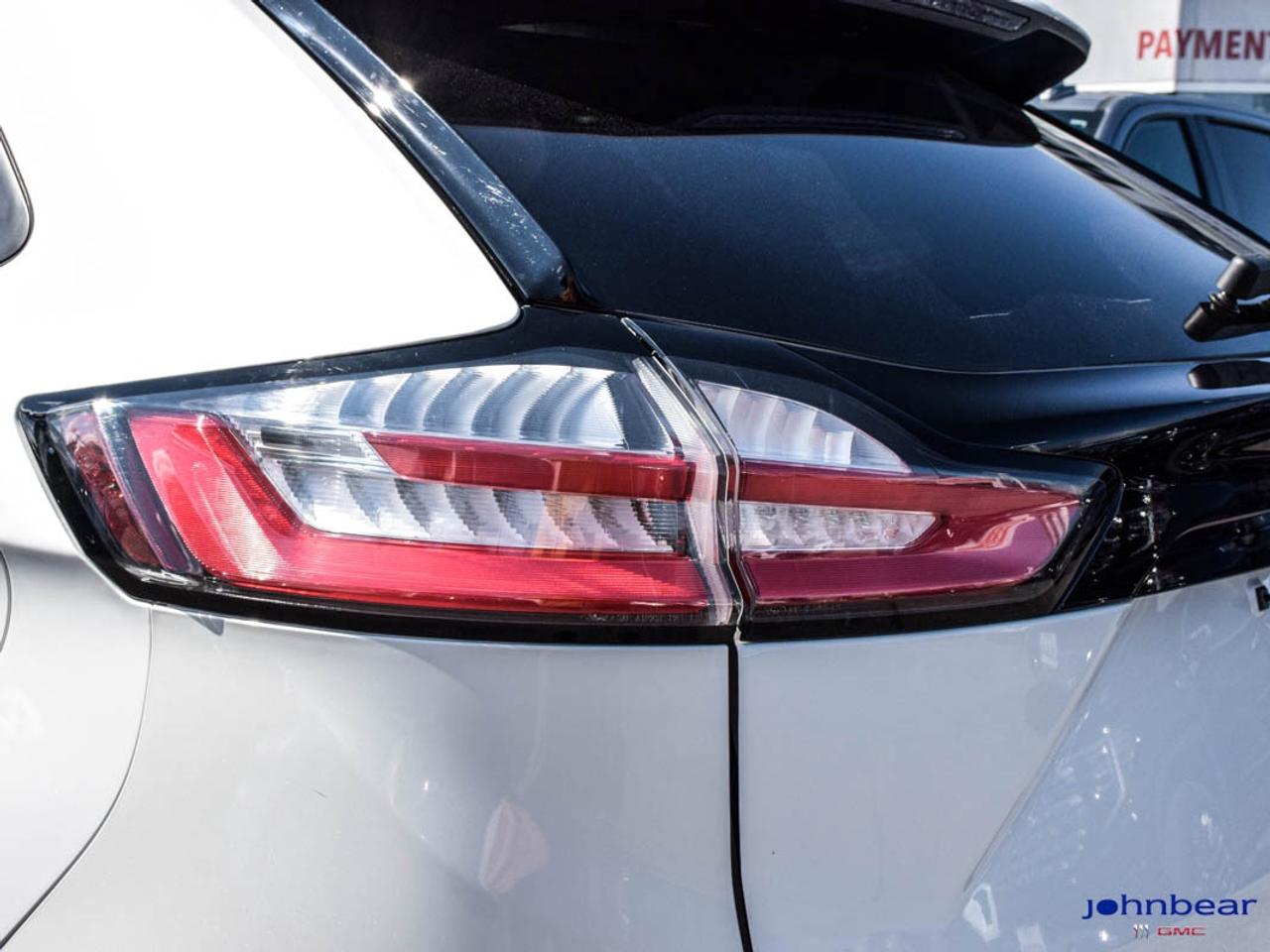 2022 Ford Edge ST Line Photo