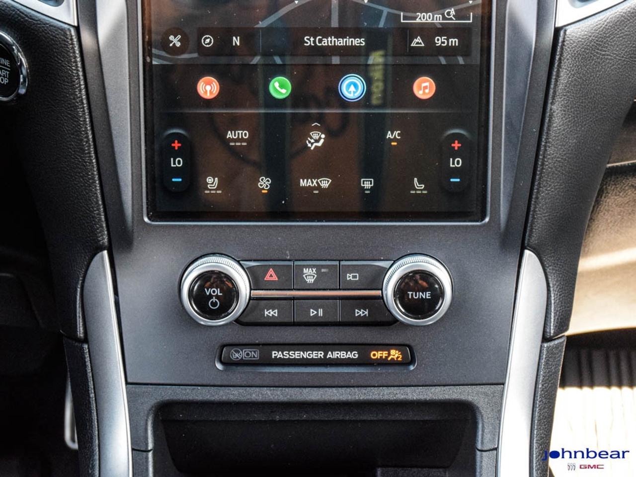 2022 Ford Edge ST Line Photo