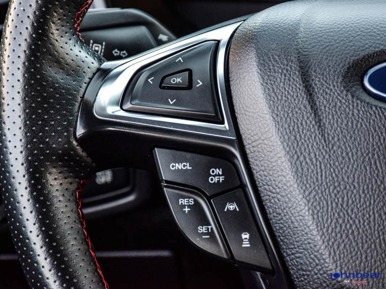 2022 Ford Edge ST Line Photo