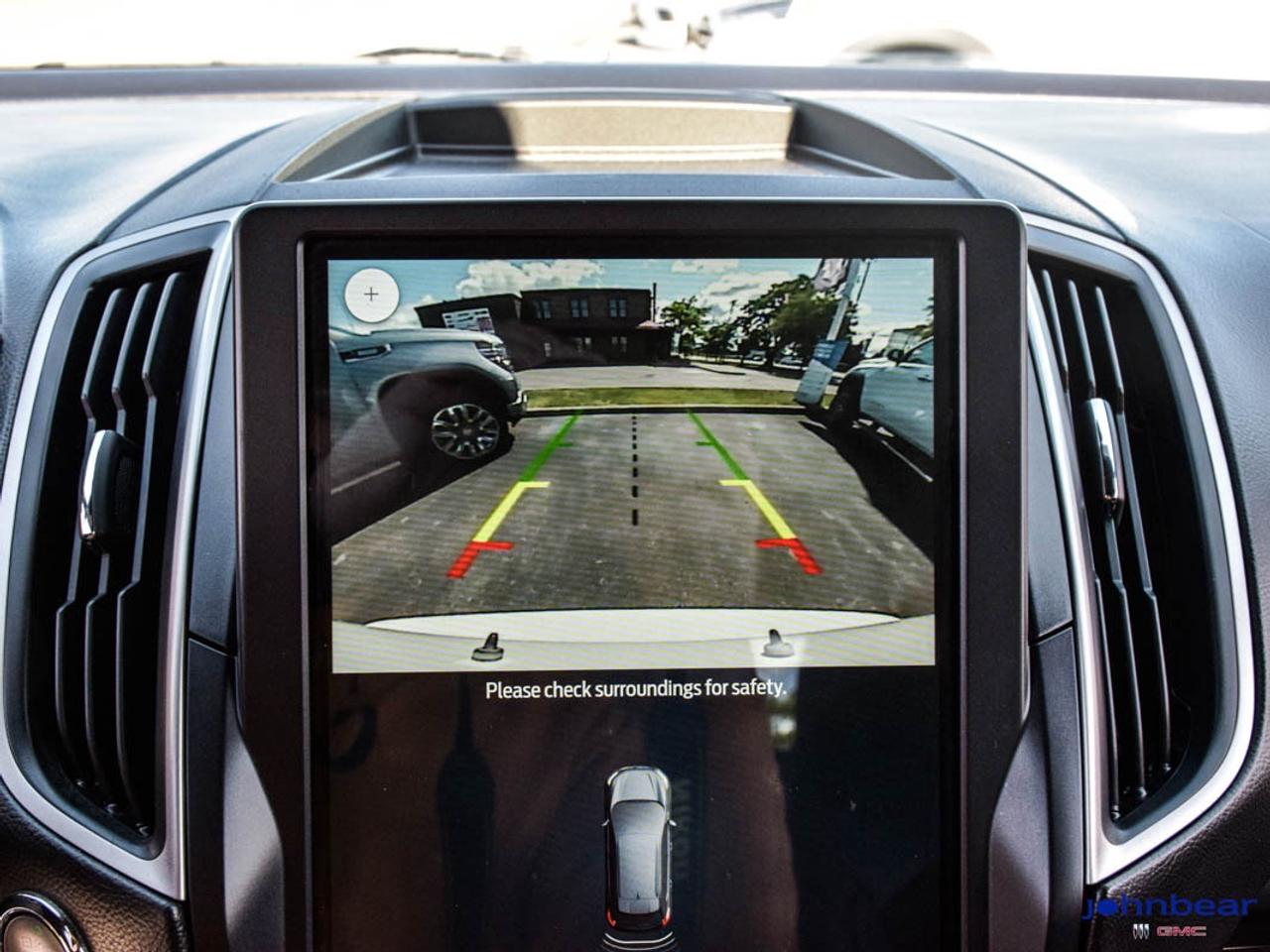 2022 Ford Edge ST Line Photo