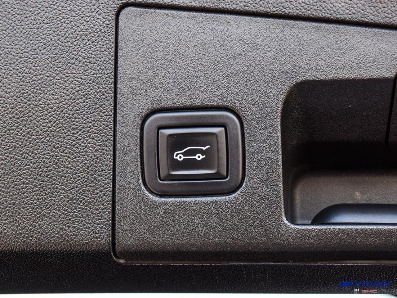 2024 Cadillac XT4 AWD Premium Luxury Photo