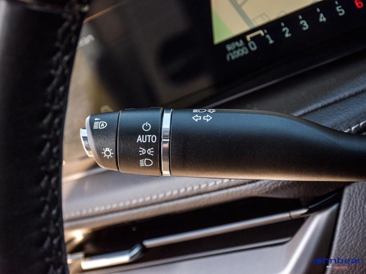 2024 Cadillac XT4 AWD Premium Luxury Photo