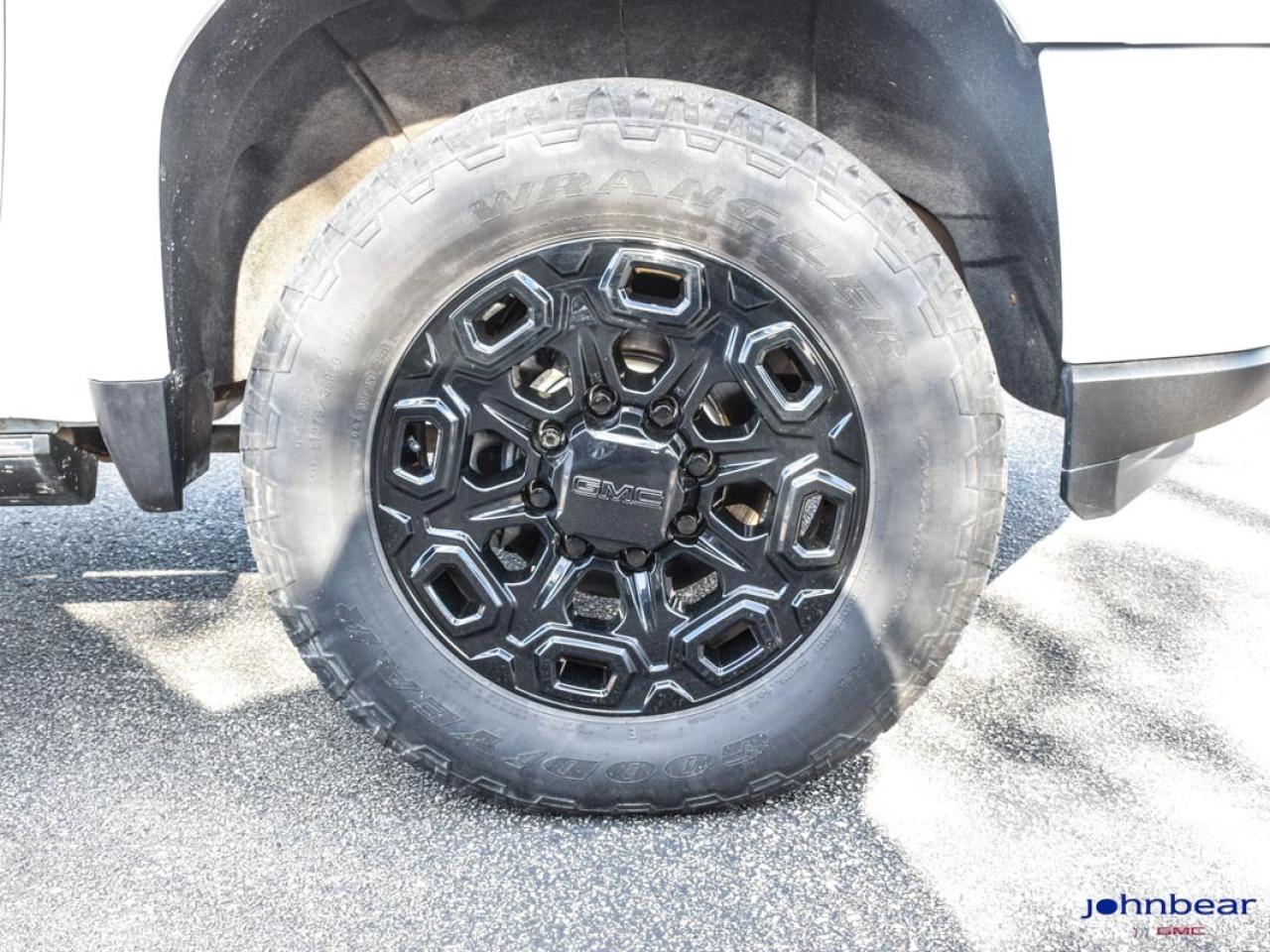 2022 GMC SIERRA 2500HD DENALI Photo