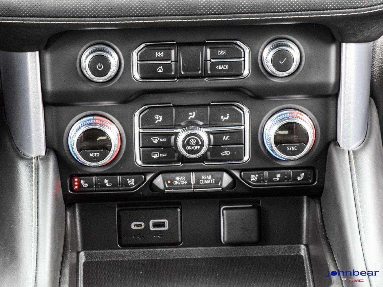 2023 GMC Yukon SLT Photo