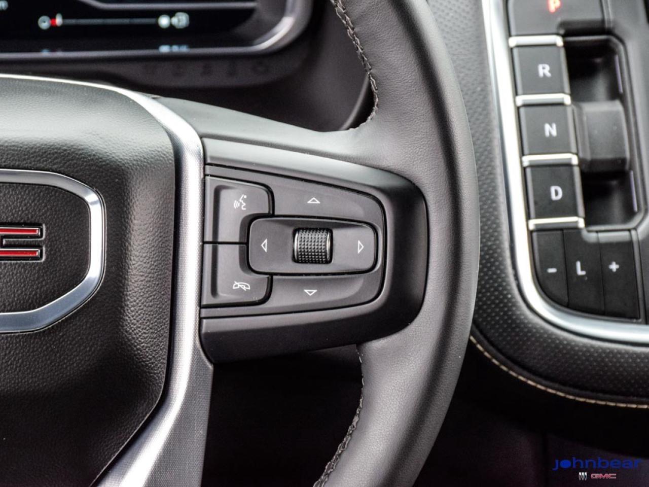 2023 GMC Yukon SLT Photo