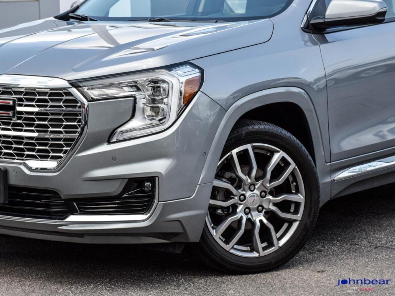 2024 GMC Terrain Denali Photo