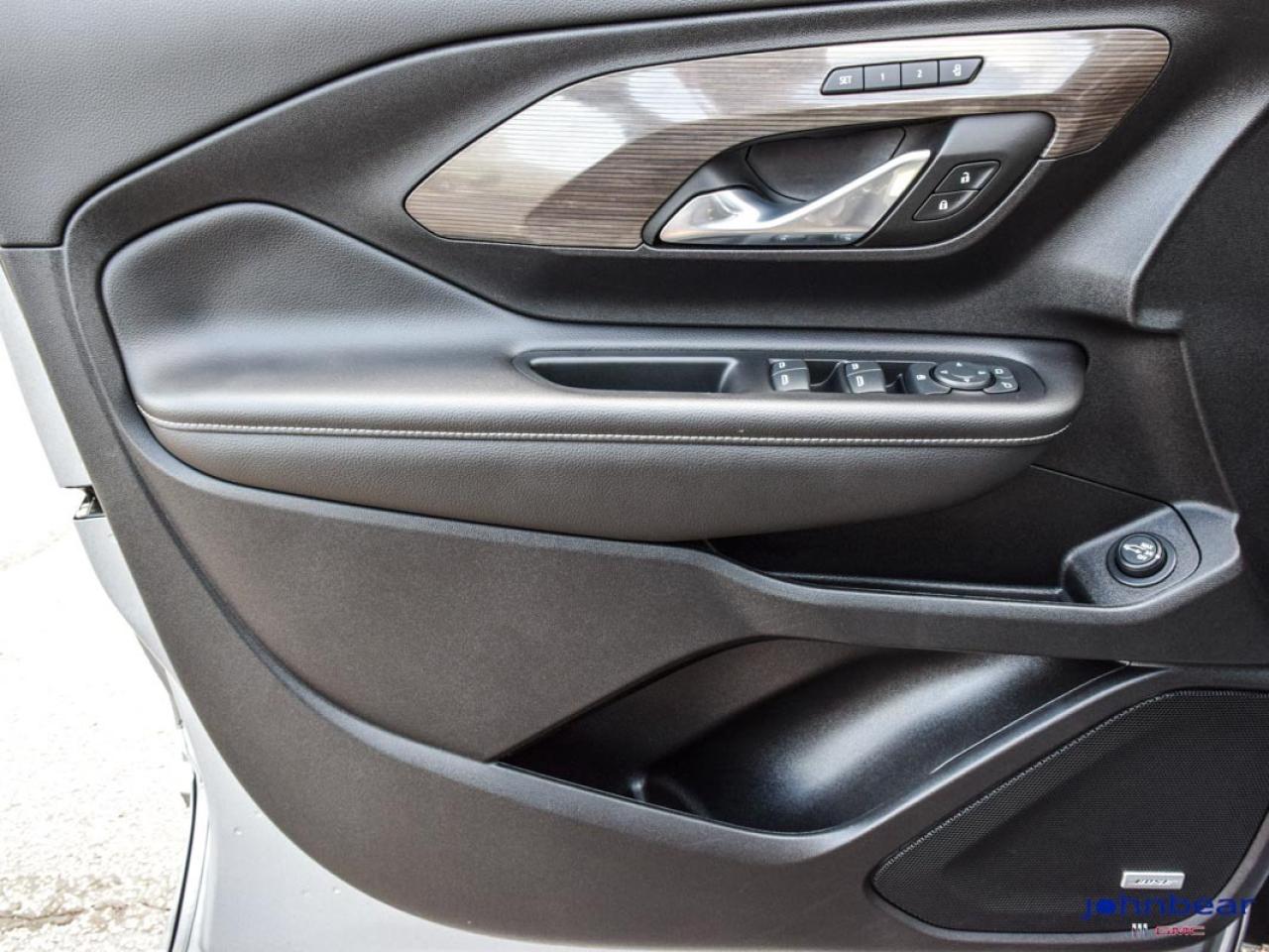 2024 GMC Terrain Denali Photo