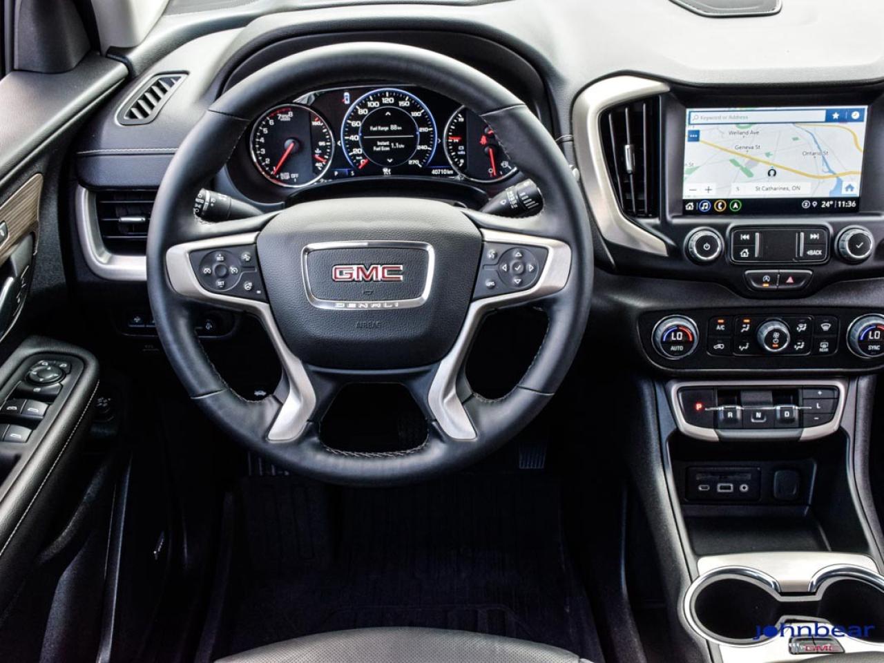 2024 GMC Terrain Denali Photo