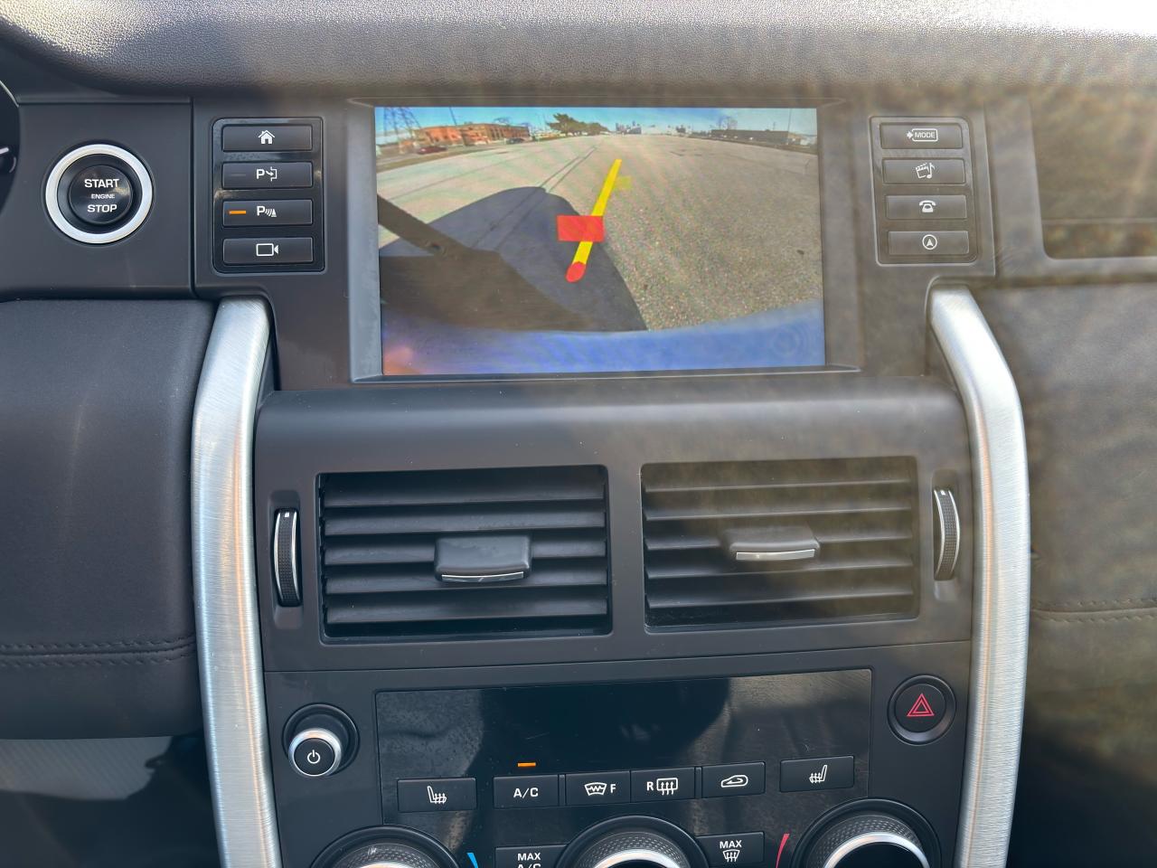 2016 Land Rover Discovery Sport HSE CERTIFIED - Photo #13