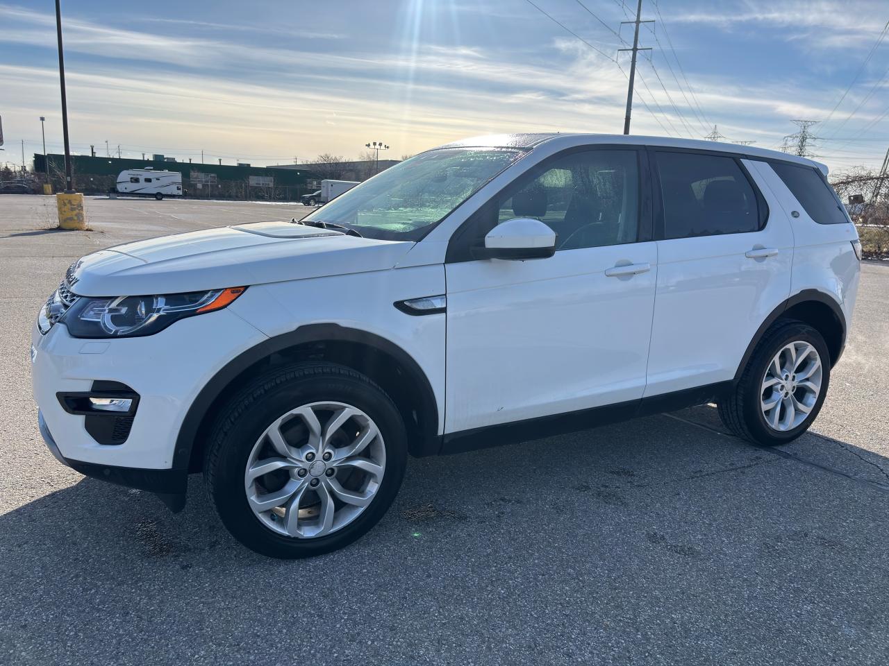2016 Land Rover Discovery Sport HSE CERTIFIED - Photo #6