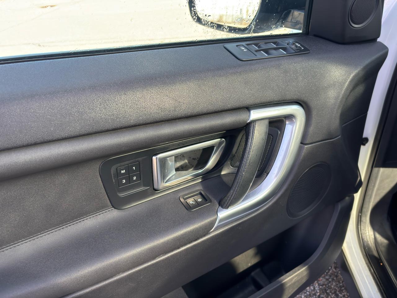 2016 Land Rover Discovery Sport HSE CERTIFIED - Photo #8