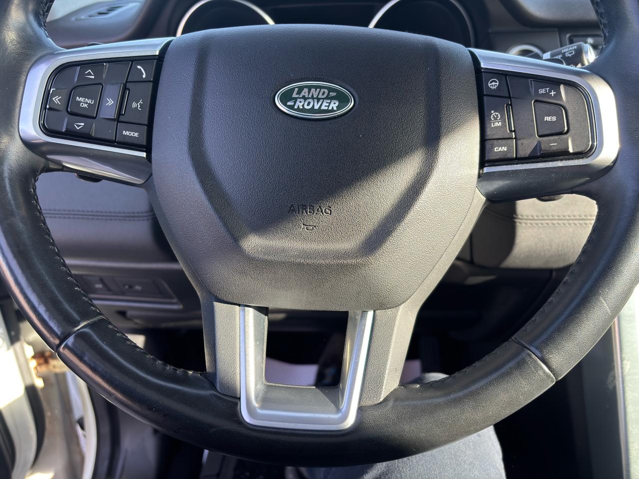 2016 Land Rover Discovery Sport HSE CERTIFIED - Photo #10