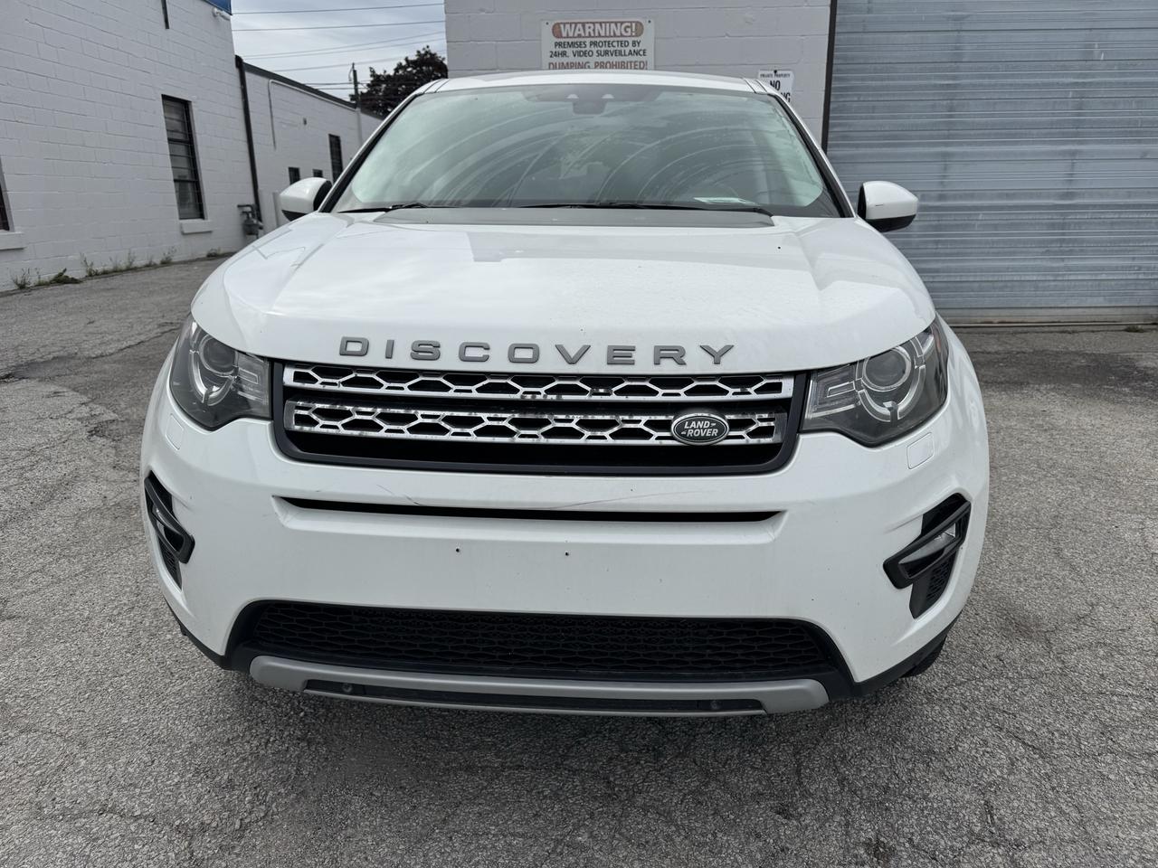 2016 Land Rover Discovery Sport HSE - Photo #4