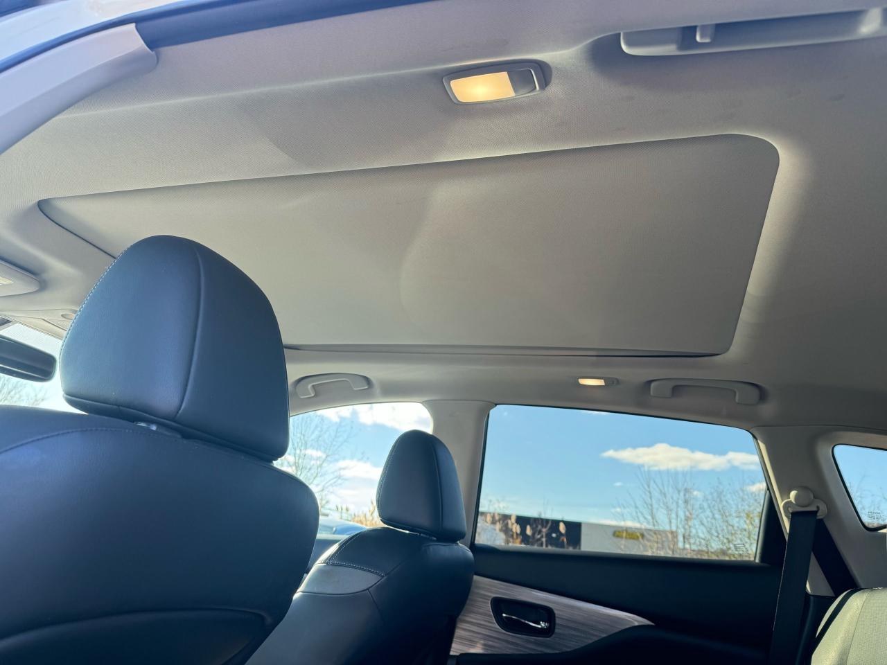 2015 Nissan Murano SL - Photo #12