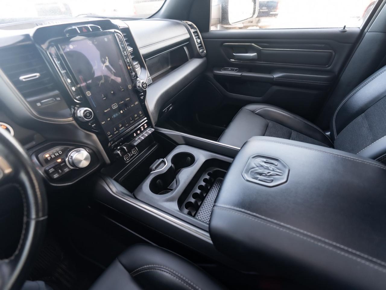 2022 RAM 1500 SPORT Photo35