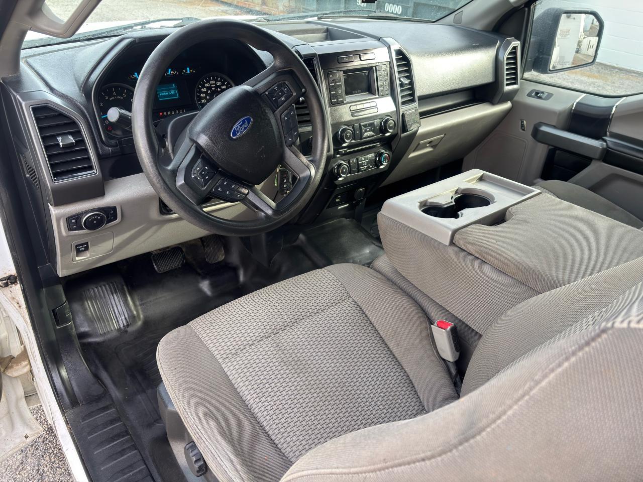 2017 Ford F-150 XLT 4WD - Photo #11