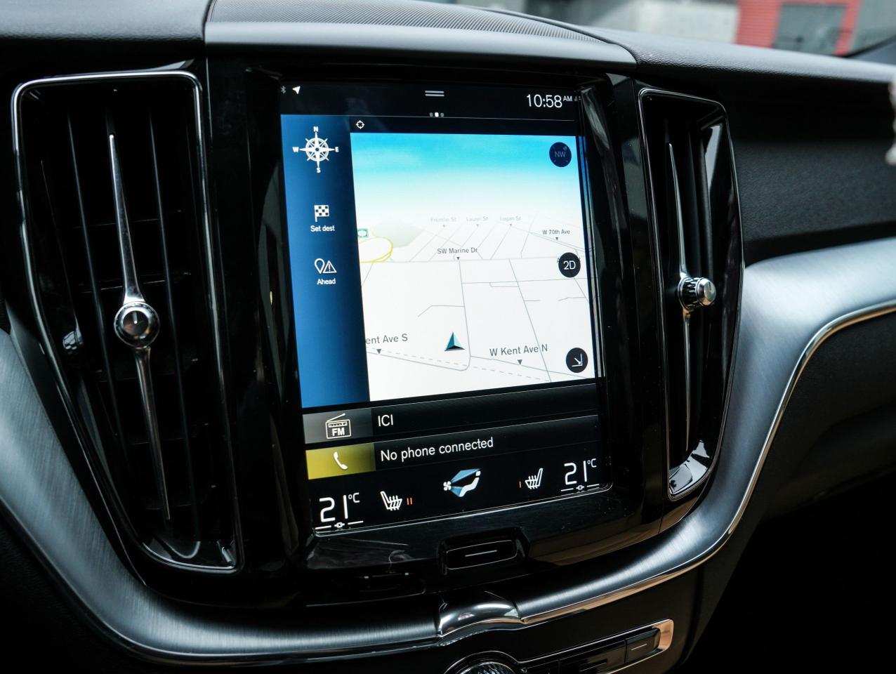 2019 Volvo XC60 T6 AWD Momentum - Photo #19