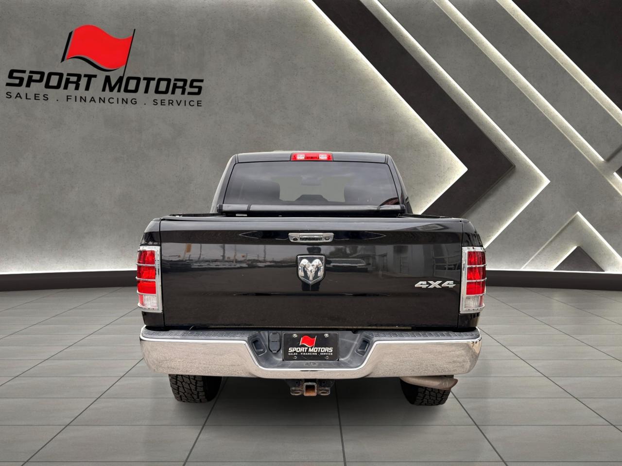 2016 RAM 1500 4x4 5.7l V8 HEMI Crew ST+Camera+A/C+CLEAN CARFAX Photo59