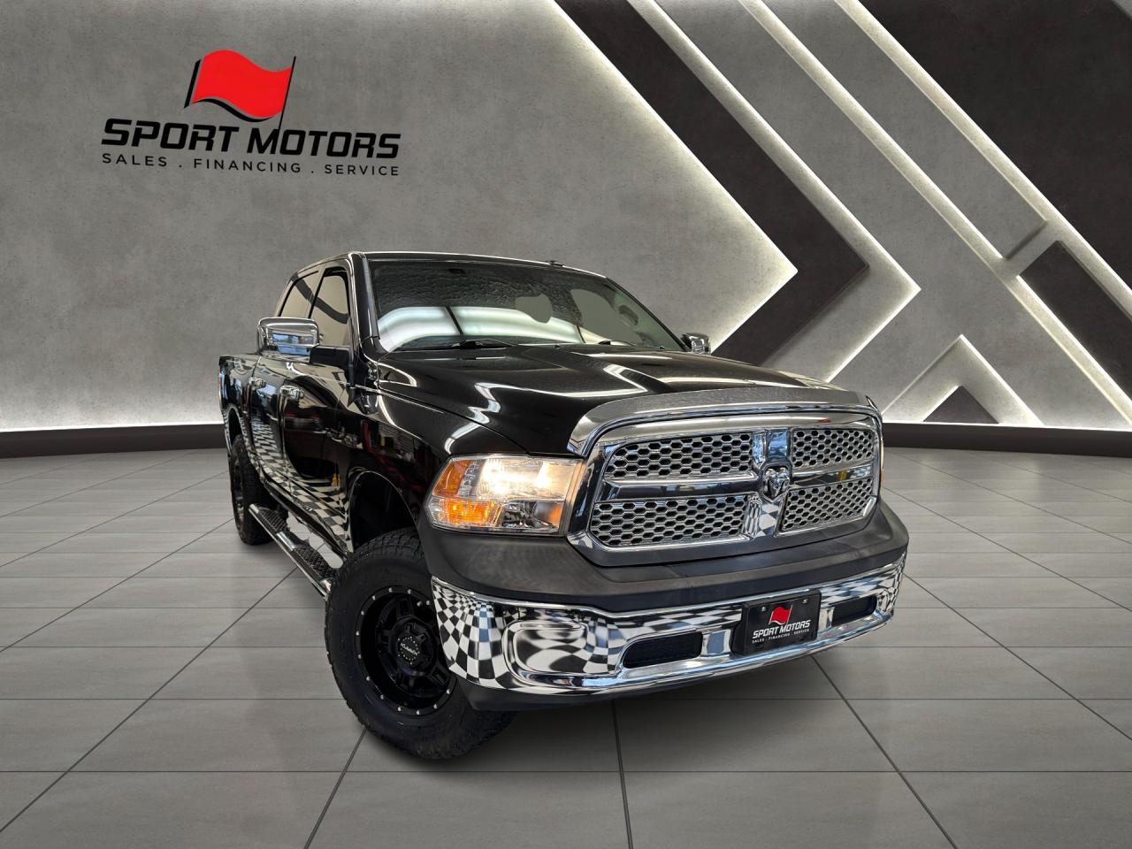 2016 RAM 1500 4x4 5.7l V8 HEMI Crew ST+Camera+A/C+CLEAN CARFAX Photo17