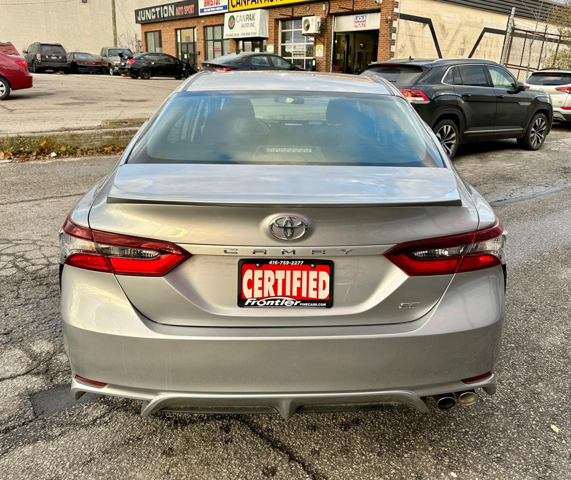 2023 Toyota Camry SE | NO ACCIDENTS | LOW KMS | BACK UP CAM Photo4