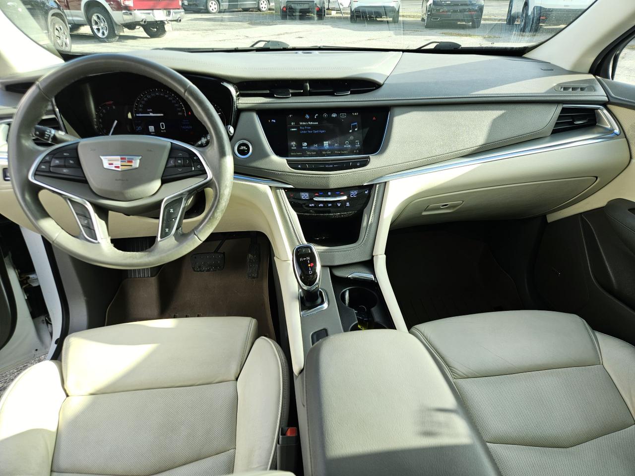 2017 Cadillac XT5 Luxury FWD - Photo #7