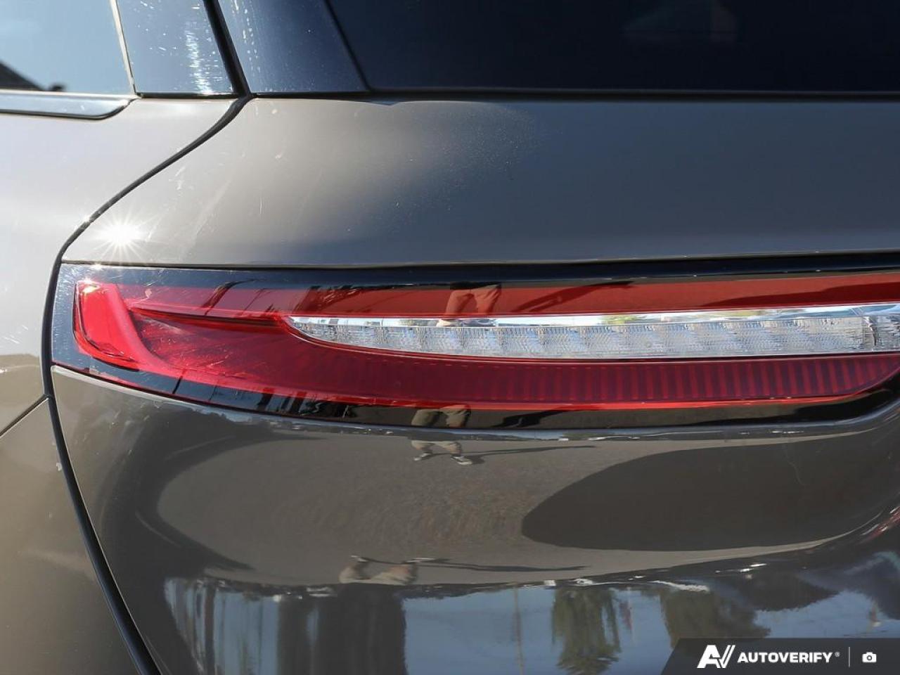 2025 Lincoln Corsair Reserve FLOOR LINERS | PANO ROOF | 8-SPD A/T | JET APPEAR PKG | PARTICAL GAS FILL | 2.0L GTDI A | 201A | PREMIUM LEATHER-TRIMMED HEATED CAPTAIN'S CHAIRS Photo