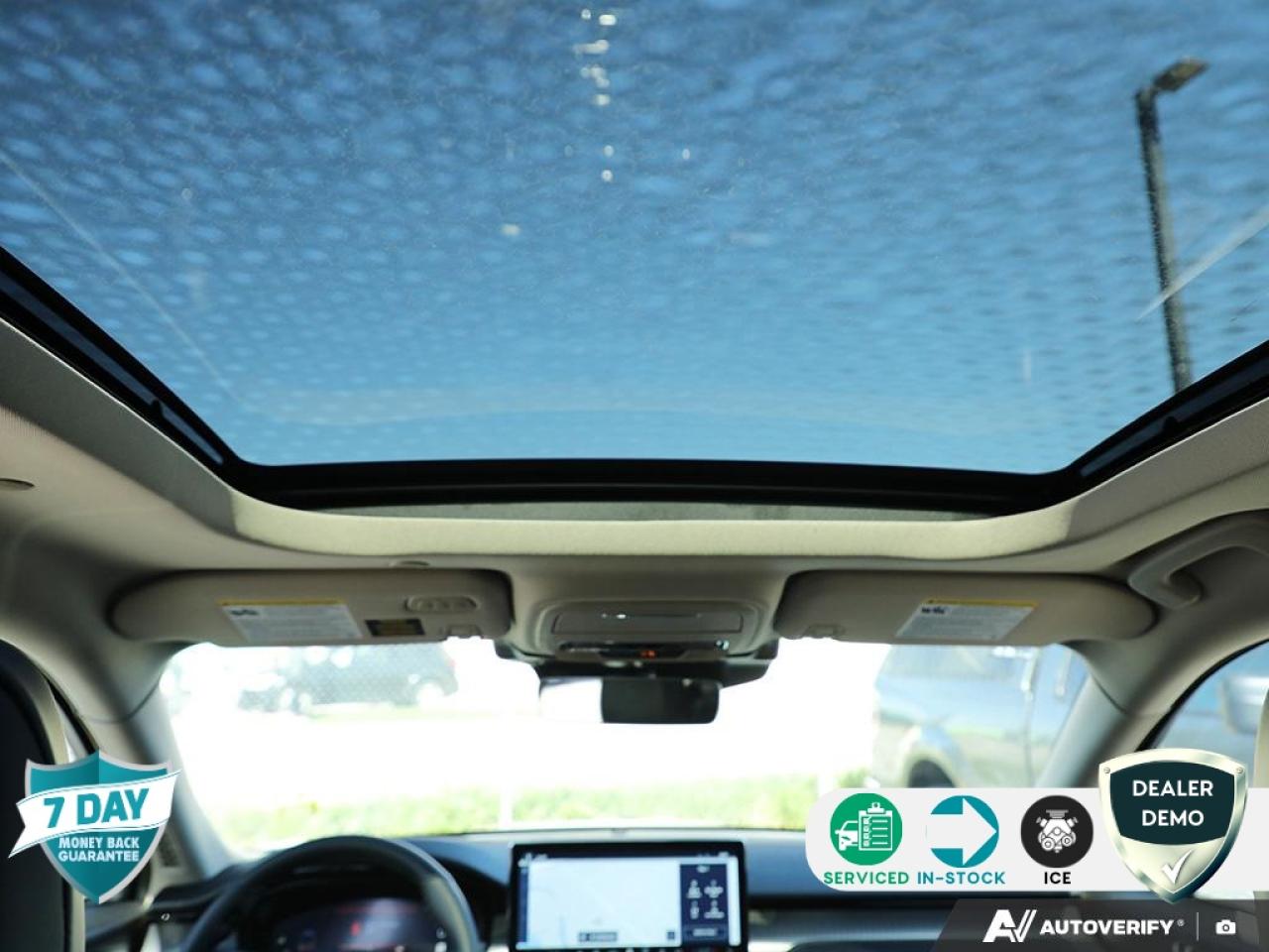 2025 Lincoln Corsair Premiere Equipment Group 101A|ALL-WTHR FLR LNRS W/MATS|PANORAMIC VISTA RF W/PWR SHADE|8-SPD AUTO|17 MINI SPARE WHEEL W/TIRE|JET APPEARANCE PKG|2.0L TURBOCHARGED ENG|CRYSTAL WHITE MET CC|EQUIP GROUP 101A|EBONY, Photo