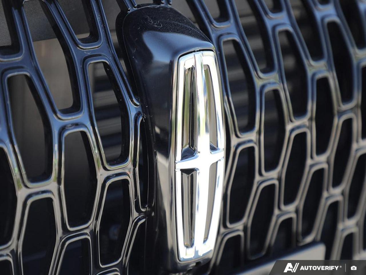 2025 Lincoln Corsair Premiere Equipment Group 101A|ALL-WTHR FLR LNRS W/MATS|PANORAMIC VISTA RF W/PWR SHADE|8-SPD AUTO|17 MINI SPARE WHEEL W/TIRE|JET APPEARANCE PKG|2.0L TURBOCHARGED ENG|CRYSTAL WHITE MET CC|EQUIP GROUP 101A|EBONY, Photo