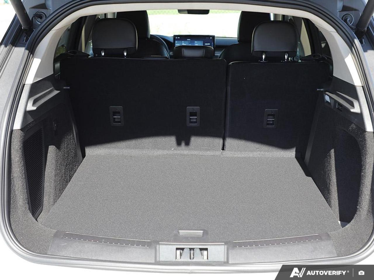 2025 Lincoln Corsair Premiere Equipment Group 101A|ALL-WTHR FLR LNRS W/MATS|PANORAMIC VISTA RF W/PWR SHADE|8-SPD AUTO|17 MINI SPARE WHEEL W/TIRE|JET APPEARANCE PKG|2.0L TURBOCHARGED ENG|CRYSTAL WHITE MET CC|EQUIP GROUP 101A|EBONY, Photo