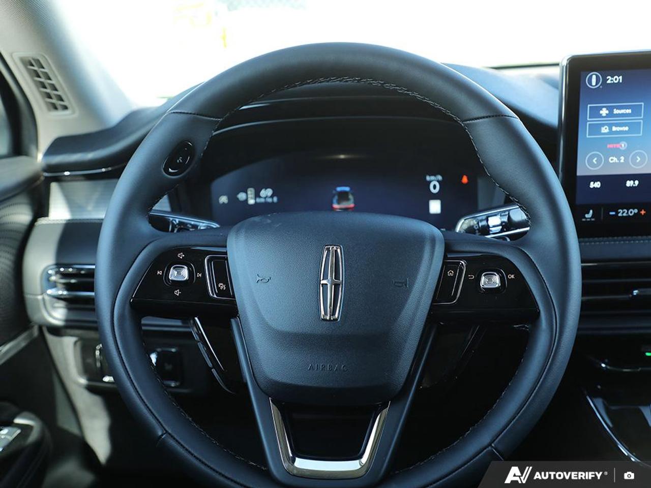 2025 Lincoln Corsair Premiere Equipment Group 101A|ALL-WTHR FLR LNRS W/MATS|PANORAMIC VISTA RF W/PWR SHADE|8-SPD AUTO|17 MINI SPARE WHEEL W/TIRE|JET APPEARANCE PKG|2.0L TURBOCHARGED ENG|CRYSTAL WHITE MET CC|EQUIP GROUP 101A|EBONY, Photo