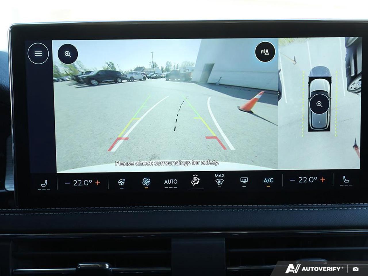 2025 Lincoln Corsair Premiere Equipment Group 101A|ALL-WTHR FLR LNRS W/MATS|PANORAMIC VISTA RF W/PWR SHADE|8-SPD AUTO|17 MINI SPARE WHEEL W/TIRE|JET APPEARANCE PKG|2.0L TURBOCHARGED ENG|CRYSTAL WHITE MET CC|EQUIP GROUP 101A|EBONY, Photo