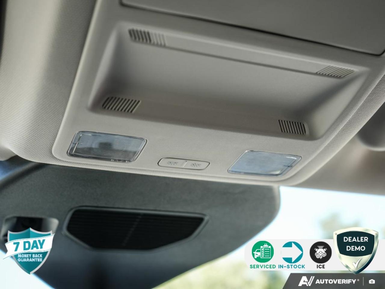 2025 Ford Escape Active APPLE CARPLAY | POWER LIFTGATE | FRONT HEATED BUCK Photo