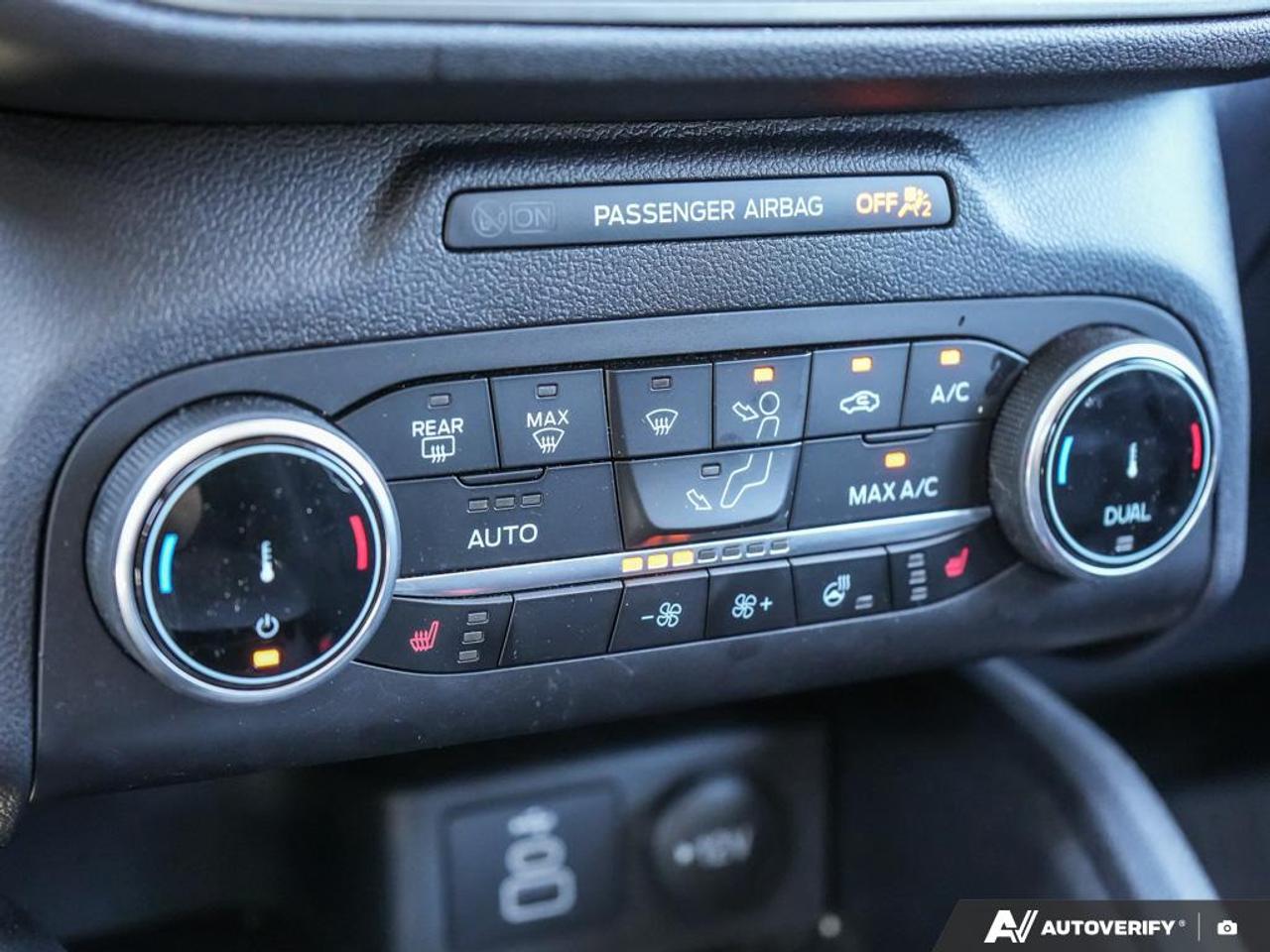 2025 Ford Escape Active APPLE CARPLAY | POWER LIFTGATE | FRONT HEATED BUCK Photo