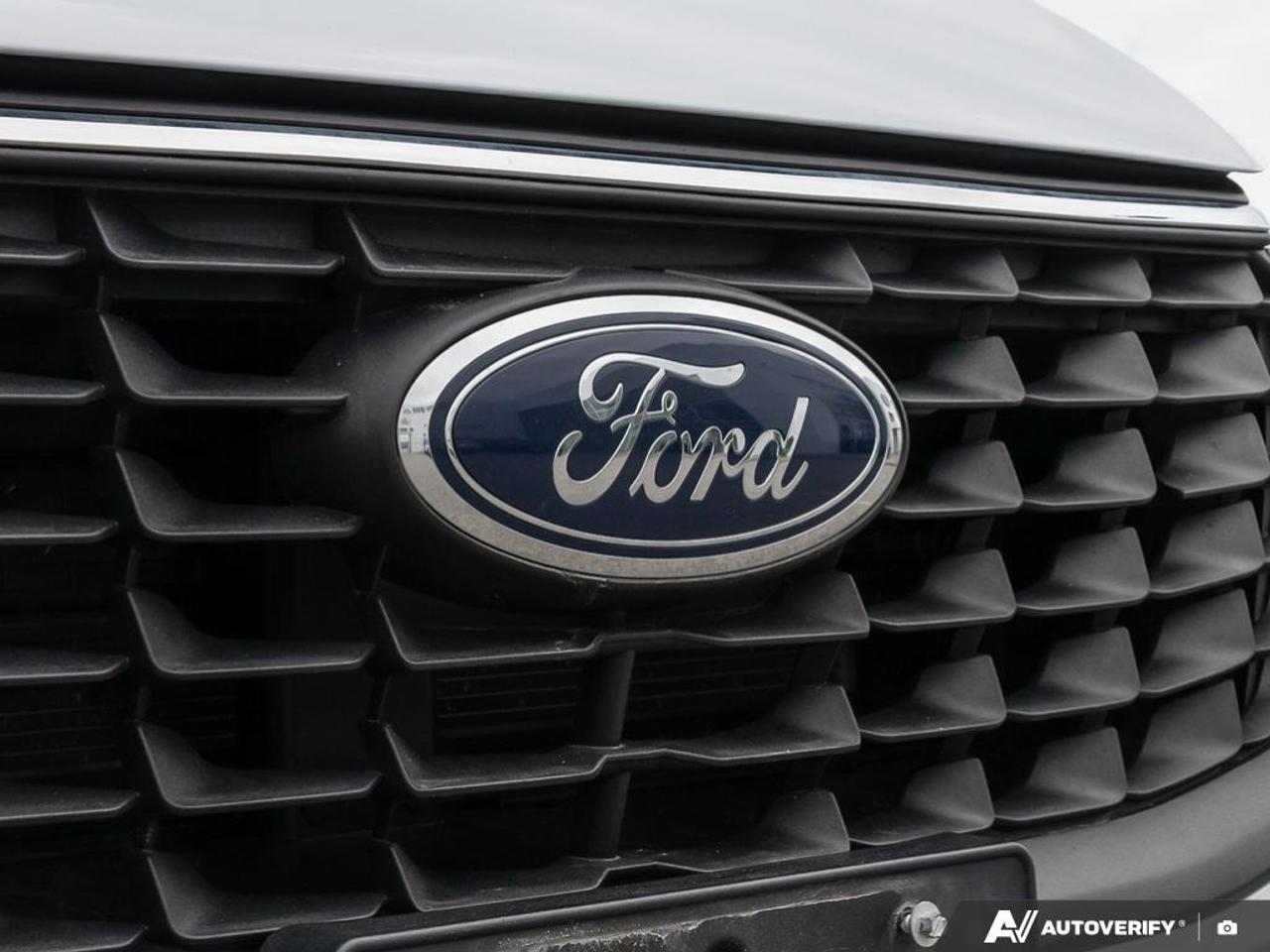 2025 Ford Escape Active APPLE CARPLAY | POWER LIFTGATE | FRONT HEATED BUCK Photo