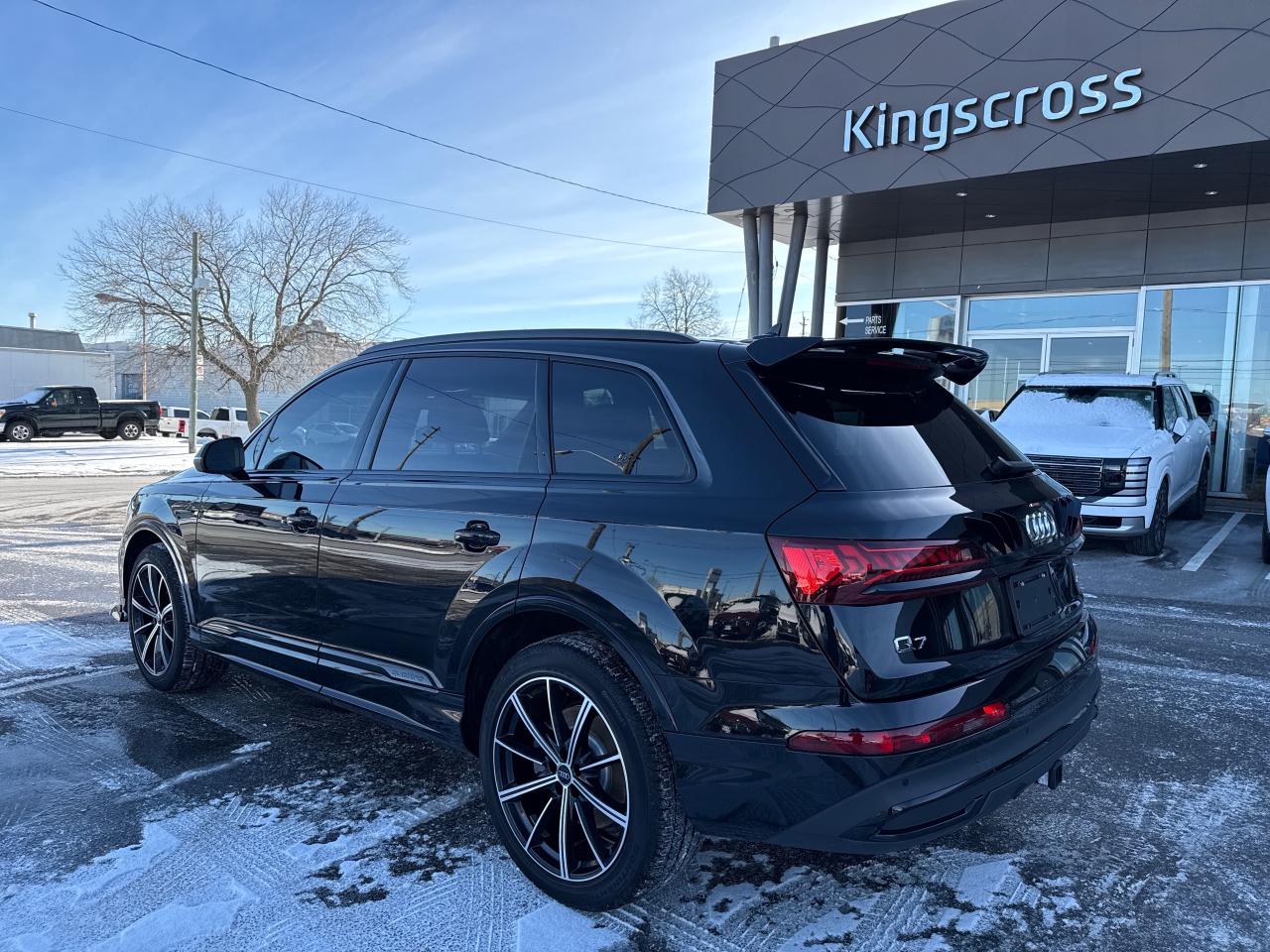 2024 Audi Q7 45 Komfort Photo2