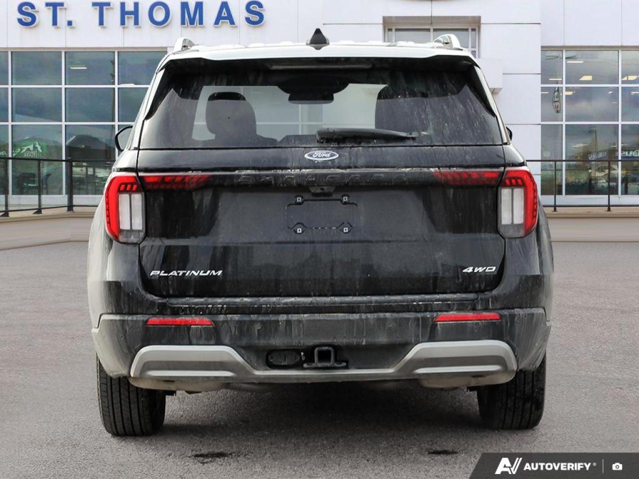 2025 Ford Explorer Platinum Photo4