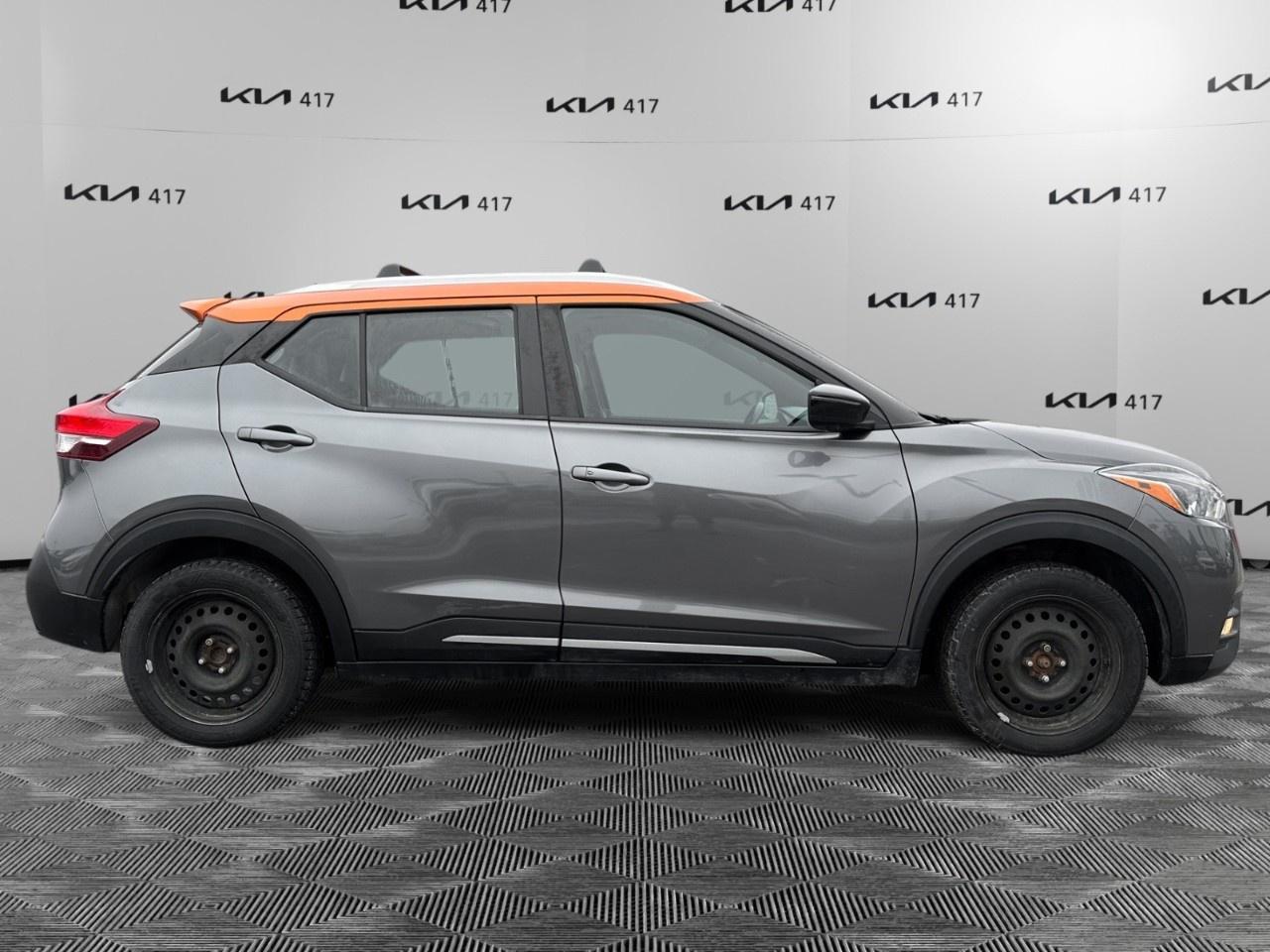 2020 Nissan Kicks SR FWD Photo