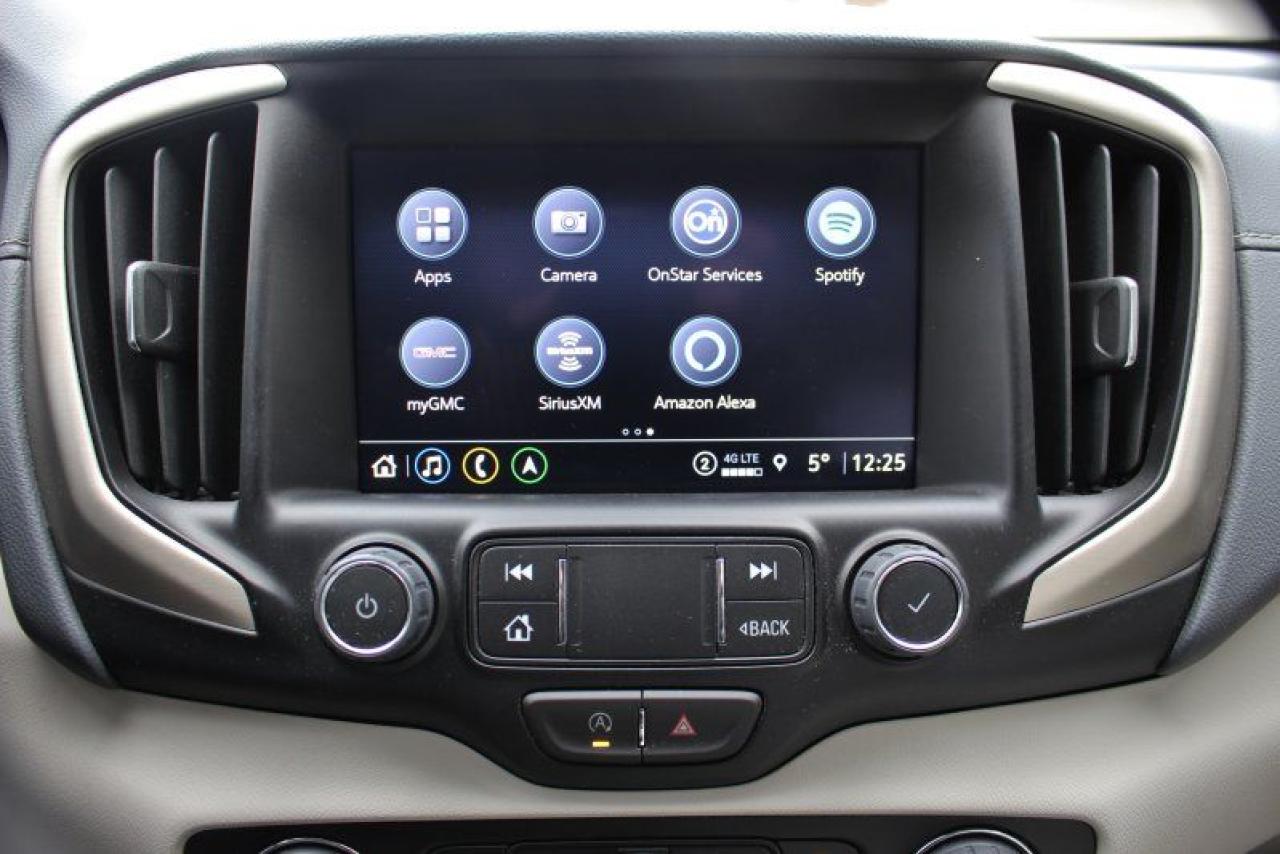 2024 GMC Terrain Denali*AWD*Heated Leather*Moon Roof*CarPlay*Low Ks Photo