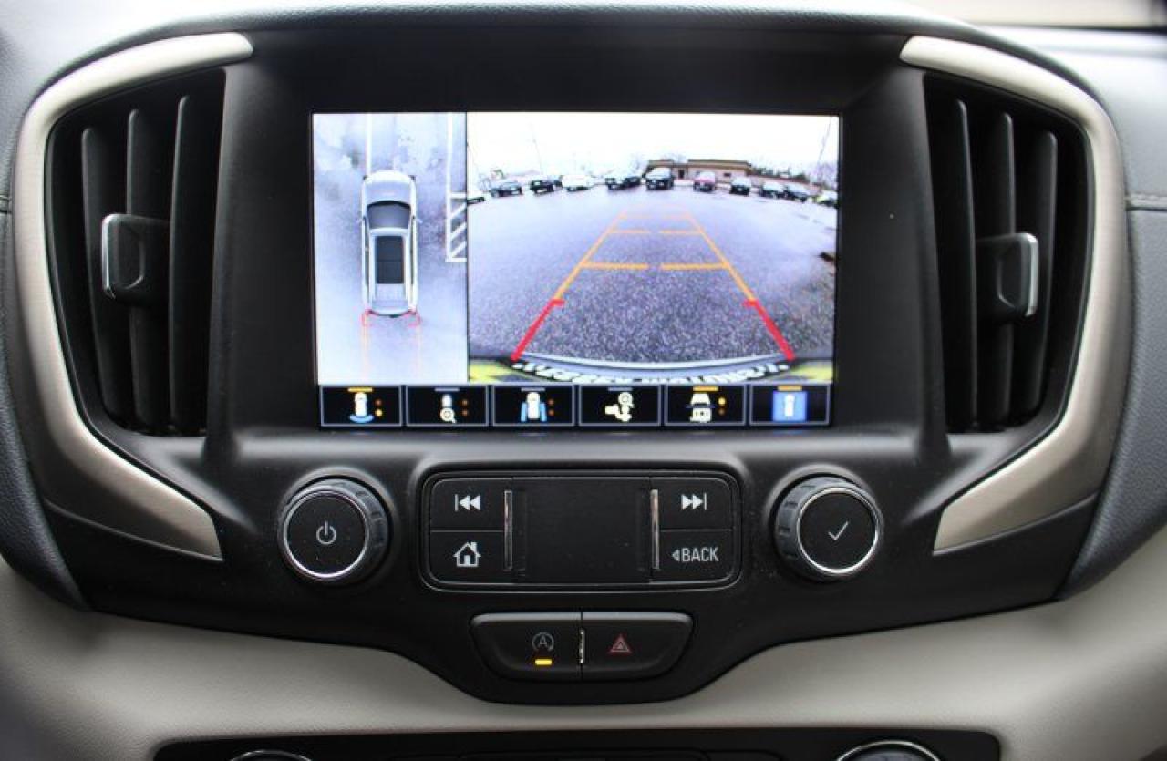 2024 GMC Terrain Denali*AWD*Heated Leather*Moon Roof*CarPlay*Low Ks Photo