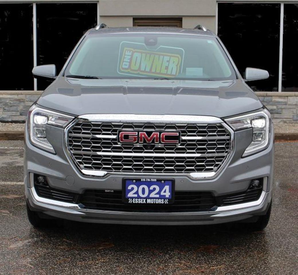 2024 GMC Terrain Denali*AWD*Heated Leather*Moon Roof*CarPlay*Low Ks - Photo #2