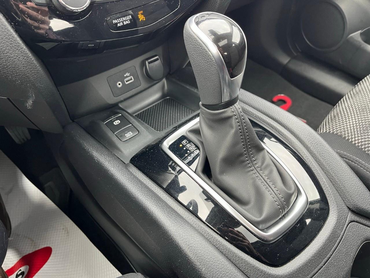 2023 Nissan Qashqai AWD SV CVT Photo