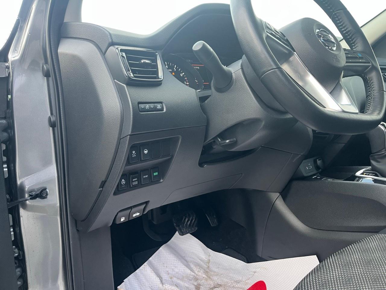 2023 Nissan Qashqai AWD SV CVT Photo