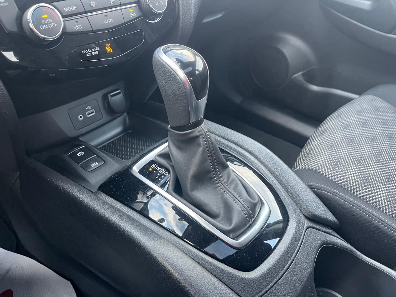 2023 Nissan Qashqai AWD SV CVT Photo