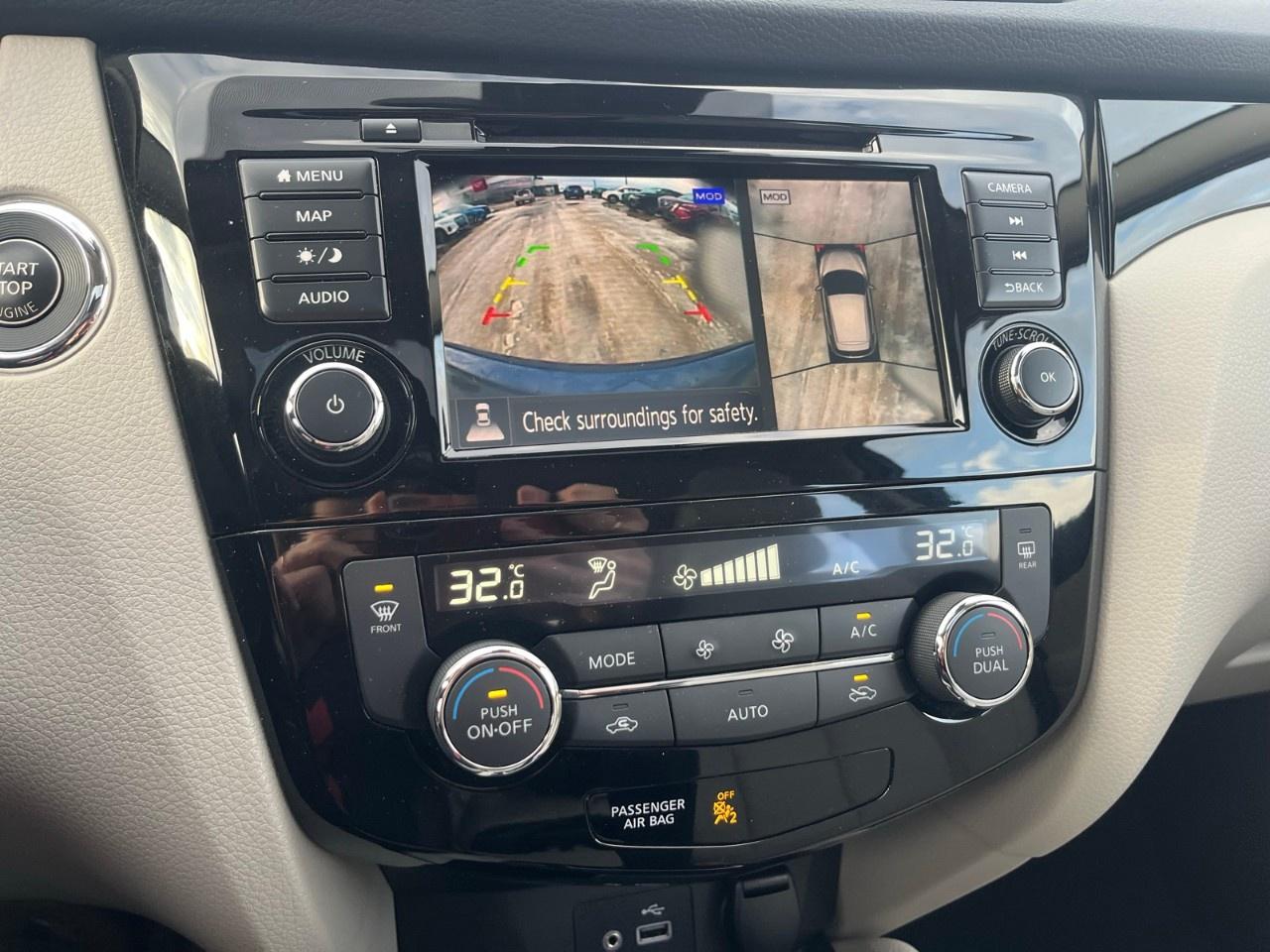 2023 Nissan Qashqai AWD SL CVT Photo