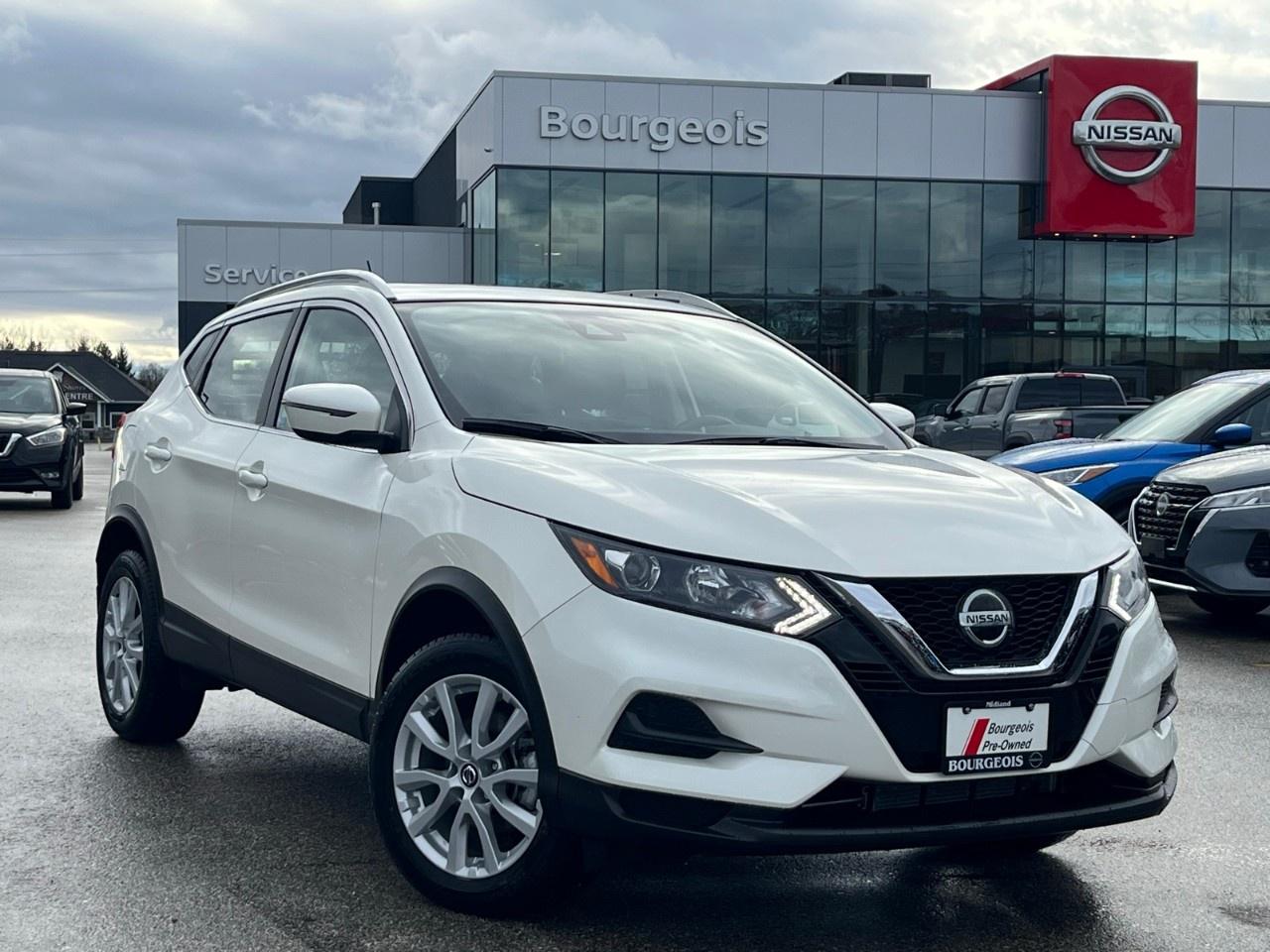 2023 Nissan Qashqai AWD SV CVT Photo0